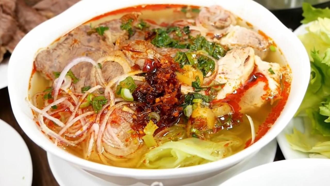 Khach San Rosalia Tam Dao Hotel ภายนอก รูปภาพ